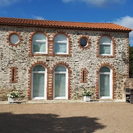 Le Grand Clos, 3 Etoiles Pont-Saint-Martin Exterior photo